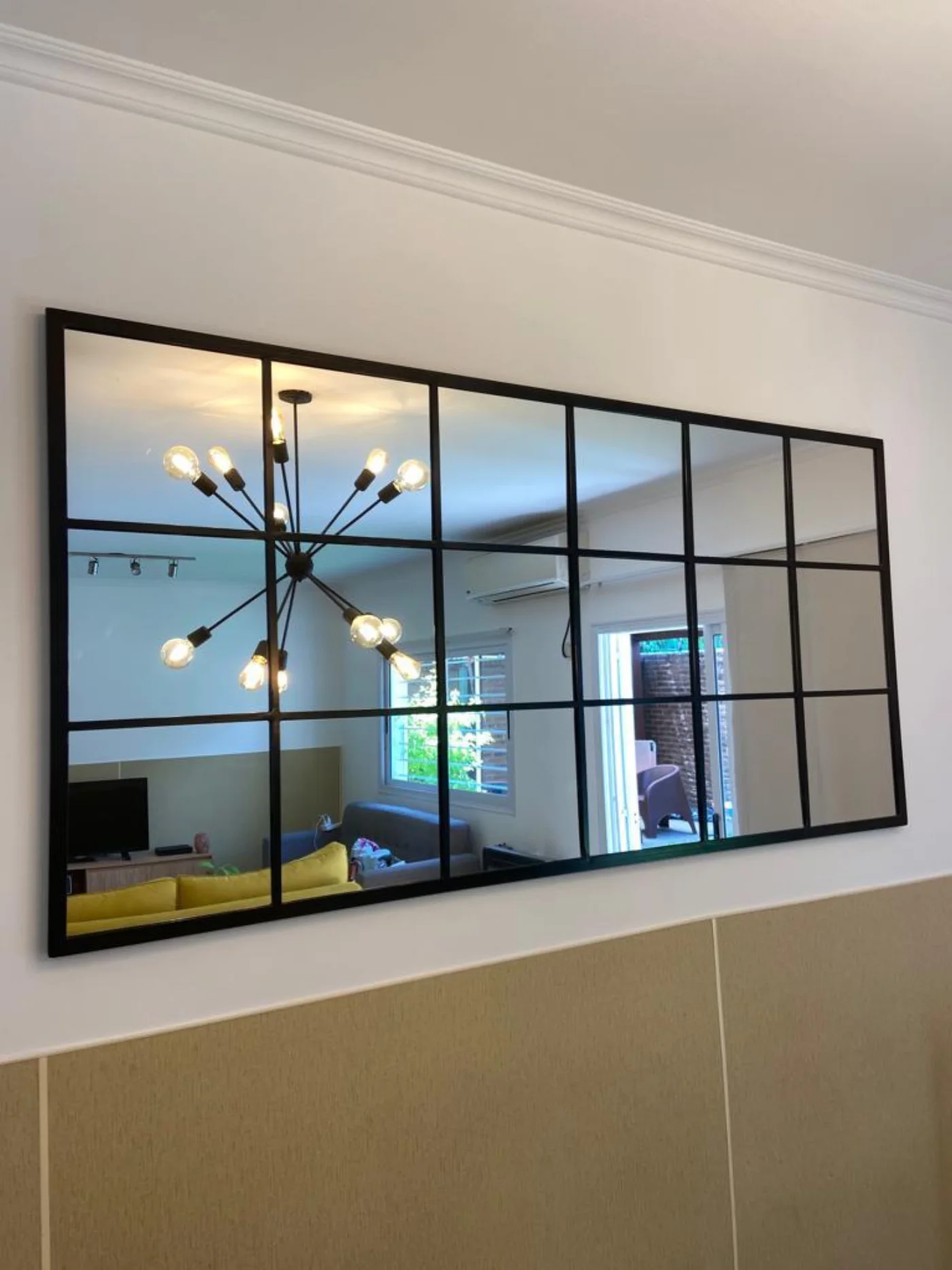 Espejo ventana de hierro